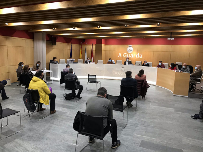 A Guarda aproba en pleno as bases de axudas ás empresas que tiveron que pechar pola Covid-19 por importe de 55.000€
