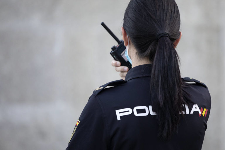 A Policía Autonómica tramitou na fin de semana 231 denuncias nos controis de medidas ante a Covid-19 en Galicia