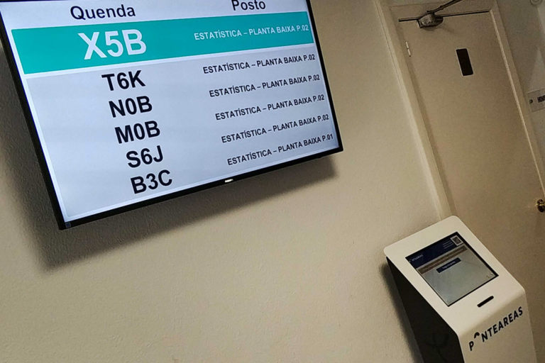 O Concello amplía a cita previa telefónica  e por internet ao servizo de renovación do DNI