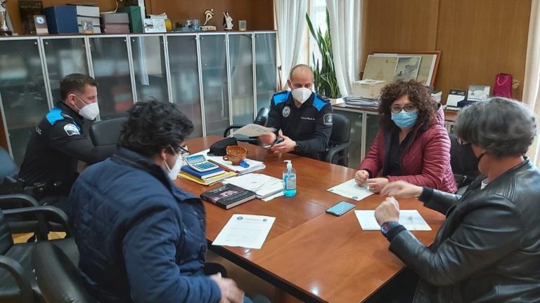 O Concello e a Policía Local establecen protocolos coa hostalería para garantir o cumprimento das restricións
