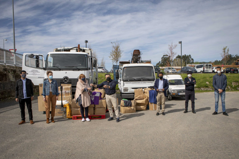 Gondomar cede tres vehículos á caravana da Asociación Solidariedade Galega co Pobo Saharahui que partirán este domingo cara a Alacante