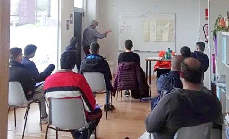 Vinte e tres persoas obteñen a licencia de navegación no curso impartido en Tomiño
