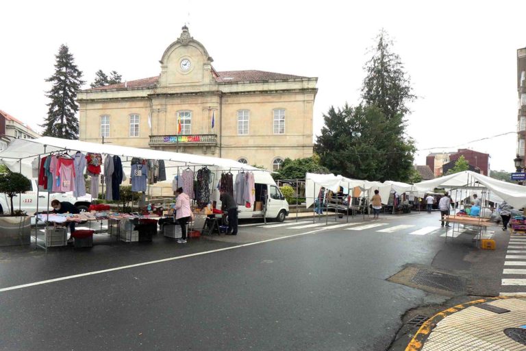 Ponteareas traslada a feira ao venres 30 por mor do festivo do sábado