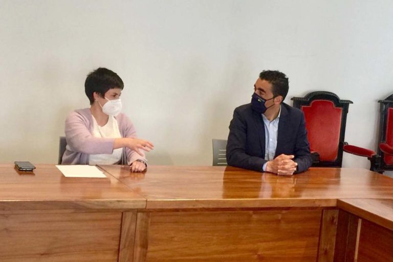 O Rosal traslada ao delegado territorial da Xunta as necesidades do municipio