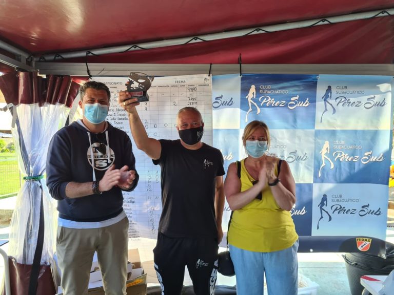 As augas de Cabo Silleiro acolleron o III Campionato Open de Pesca Submarina Vila de Baiona