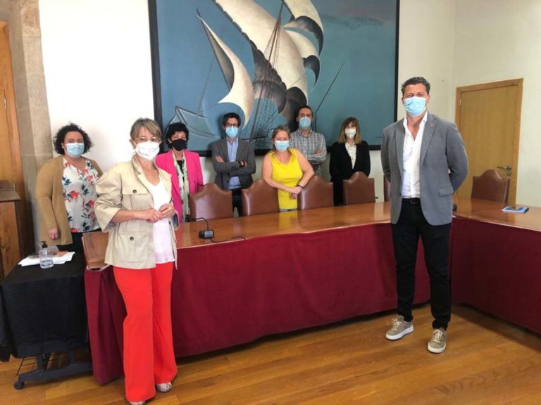 A deputada Ángeles Marra vista Baiona para trasladar o compromiso do Goberno central co municipio