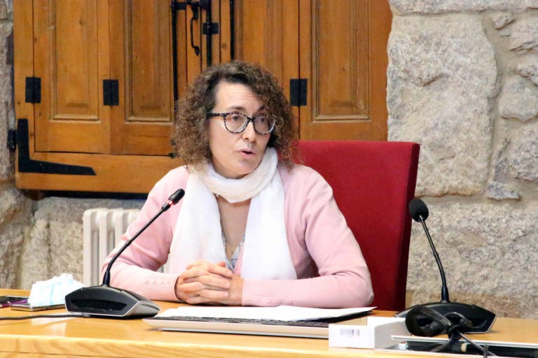 Ponteareas abre unha nova convocatoria de axudas para a compra de libros de texto e material escolar