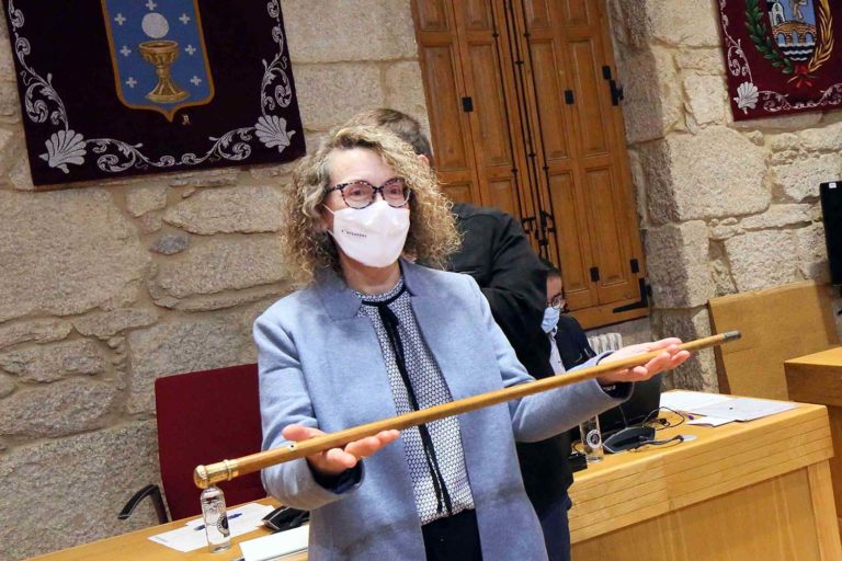 Cristina Fernández Davila, alcaldesa de Ponteareas