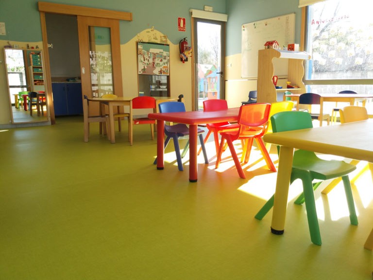 O Pleno da Cañiza aproba a nova ordenanza da Escola Infantil Municipal