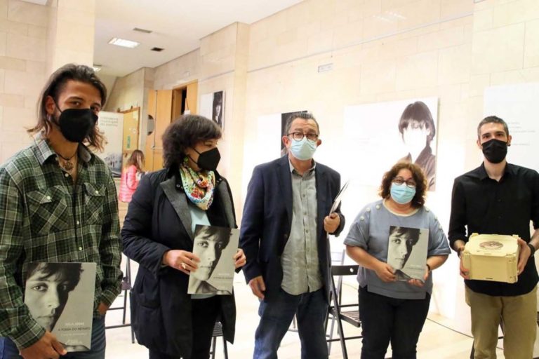 O Porriño continua coa celebración das Letras Galegas coa exposición ‘Poesía do Retrato’