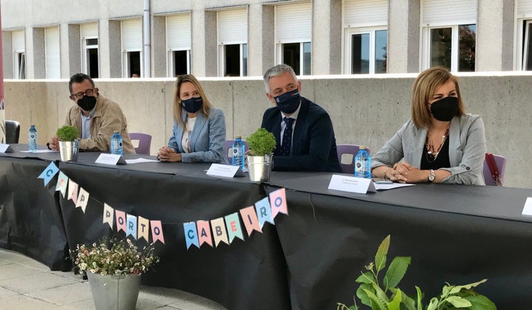 O CEIP Porto Cabeiro de Redondela recibe o premio do Concurso-Exposición Letras Galegas 2021