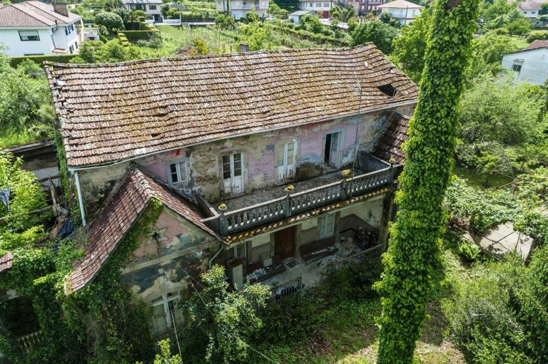 SOS Fonte de Troncoso píde ao Concello de Mondariz Balneario e á Xunta que eviten o derrubo do histórico ‘Chalé Villa Flora’