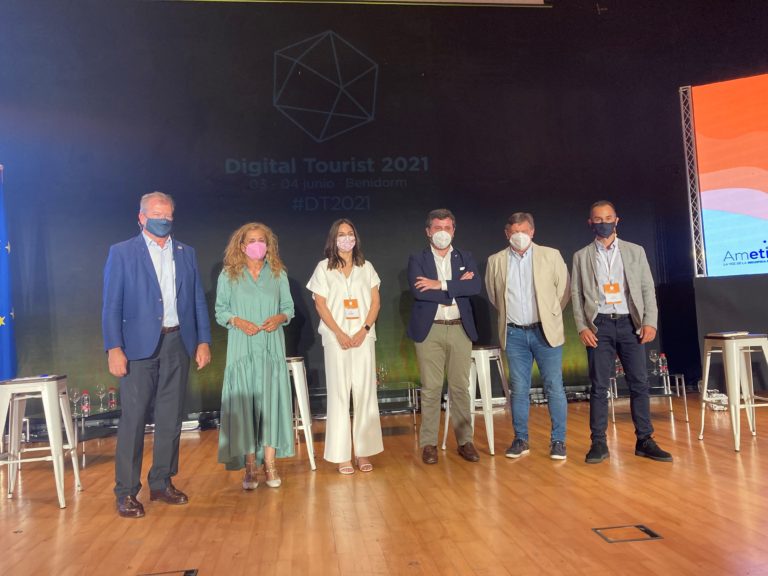 Carmela Silva subliña no ‘Digital Tourist’ de Benidorm a “firme aposta” da Deputación pola dixitalización do turismo