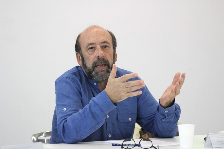Carlos Méixome presenta o seu libro ‘Catas na memoria. A persecución franquista no Val de Miñor’, en Nigrán