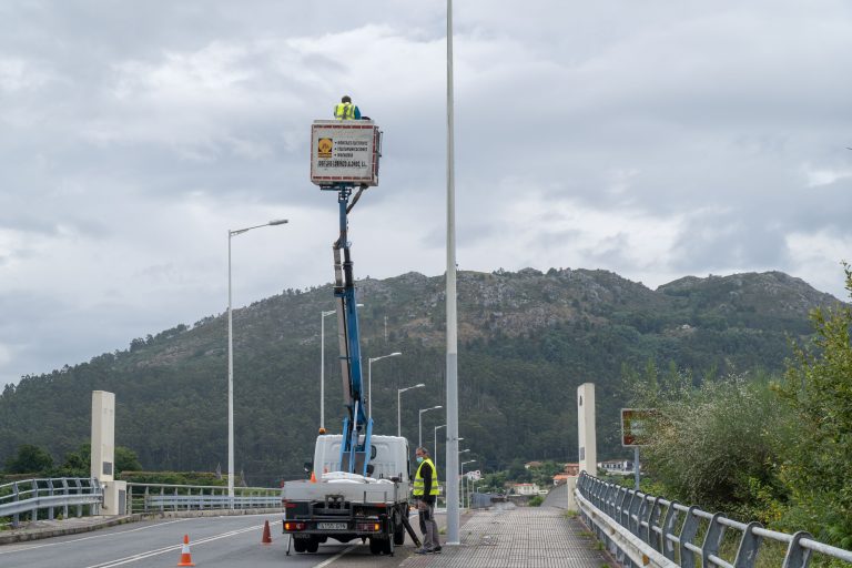 Tomiño mellora a súa eficiencia enerxética coa renovación de 217 puntos de luz