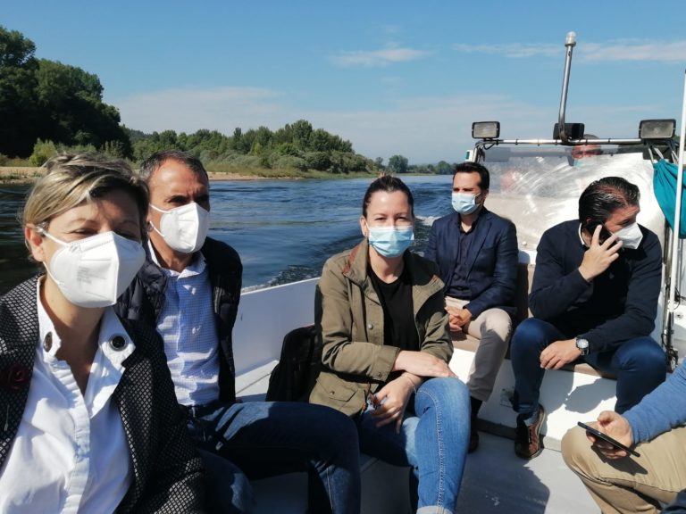Os municipios ‘raianos’ percorren o río Miño internacional