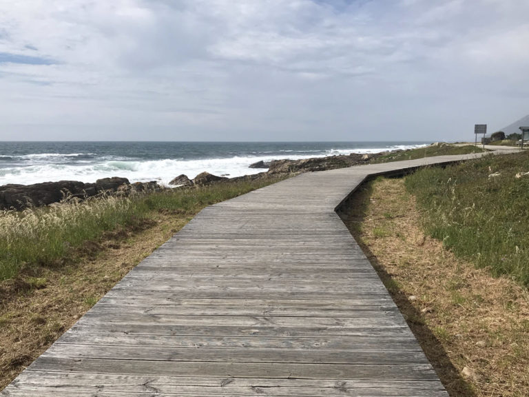 A Guarda pon a punto praias e sendeiros de cara á inminente tempada estival