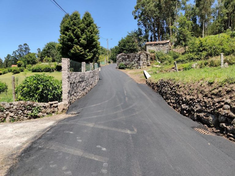 A Cañiza mellora os camiños da contorna de Paradela e A Miranda en Valeixe