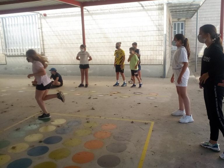 Arbo pon en marcha o campamento de verán con “grupos burbulla”