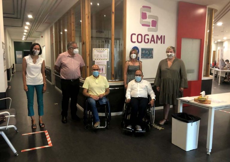A Deputación achega 40.000 euros para o Servizo de Atención Integral a persoas con diversidade funcional da provincia