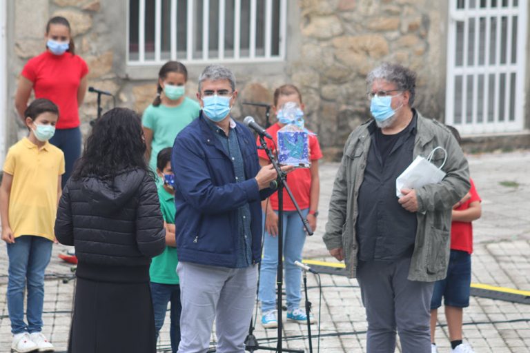 Guadi Galego realiza unha colaboración co Coro do Conservatorio da Guarda