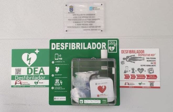 Gondomar incrementa o número de desfibriladores semiautomáticos nas instalacións municipais