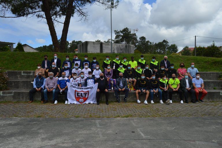 Mos orgulloso dos seus equipos de fútbol