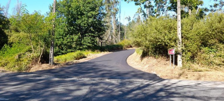 O Concello de Ponteareas remata as obras de pavimentación das estradas de San Amaro, na parroquia de San Mateo de Oliveira