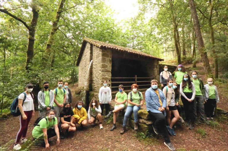 Concienciación e conservación do territorio camiñan da man en Ponteareas co voluntariado ambiental xuvenil