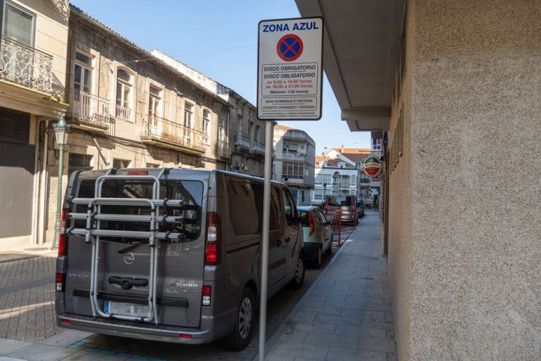 A Policía Local de Tui iniciou onte unha campaña especial de control da zona azul