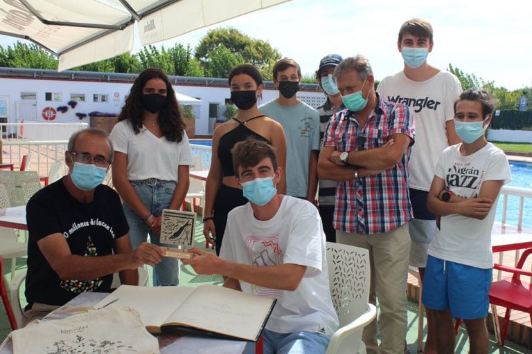 Nigrán rende a súa particular homenaxe ao finalista olímpico de 800 metros Adrián Ben