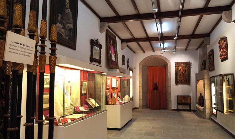 O Museo Diocesano de Tui reabre as súas portas para visitar o patrimonio que custodia