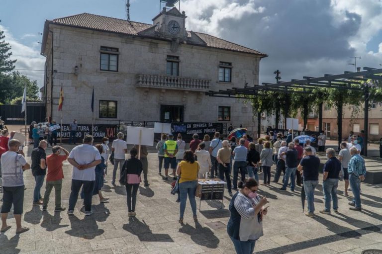 Máis de catrocentas persoas reclaman en Tomiño unha Asistencia Primaria digna
