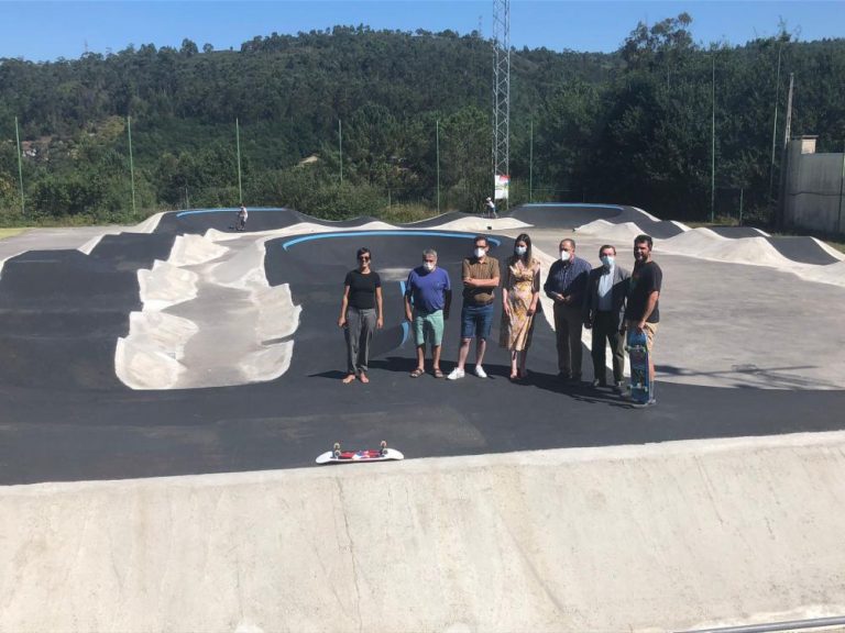 Mondariz goza do ‘Pump Track’ máis grande de Galicia grazas ao Plan Concellos da Deputación