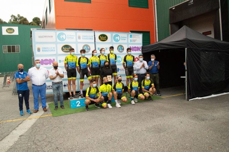 A Escola de Ciclismo Avanza galardoada co premio o mellor equipo da Copa Galicia de XCO