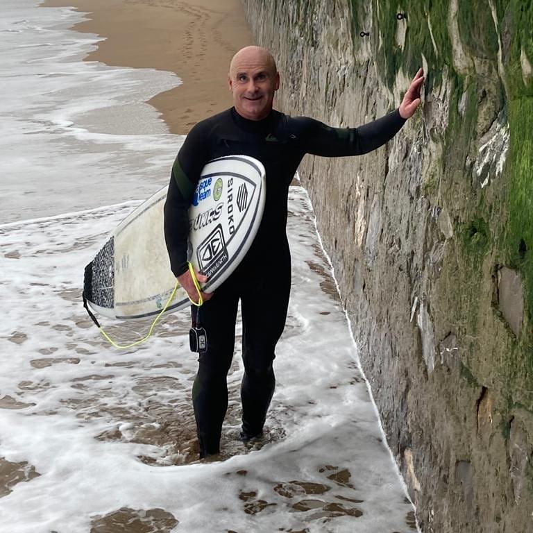 Nigrán ofrece o vindeiro venres un coloquio co laureado surfista cego Aitor ‘Gallo’ dentro dos Campionatos de Surf Adaptados