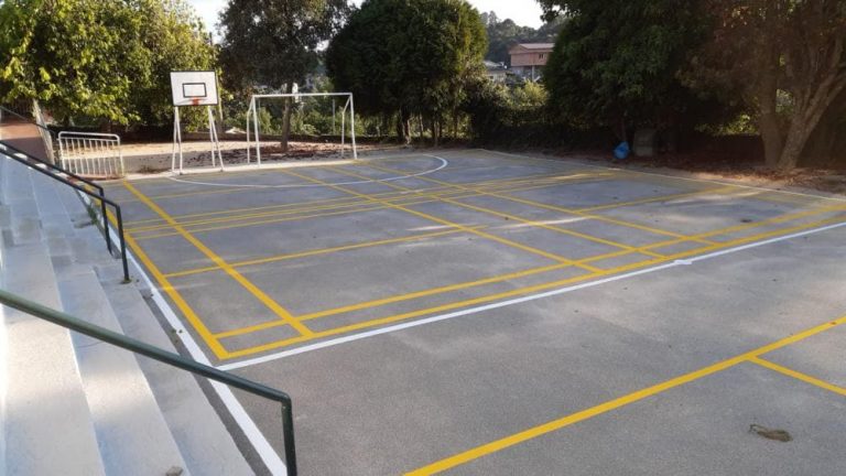 O Concello de Tui acomete obras nos centros escolares do municipio