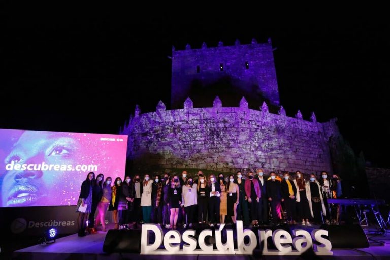 O Castelo de Soutomaior énchese coa forza das mulleres da música na gala “Descúbreas”