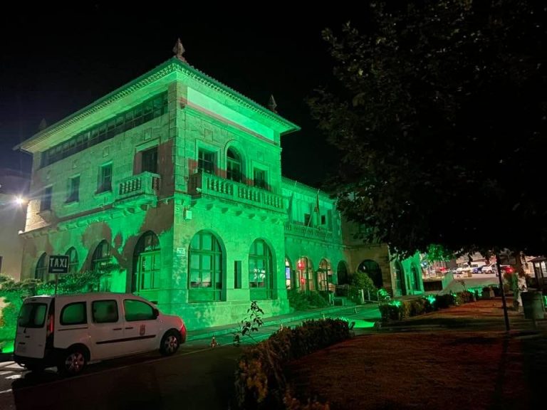 Nigrán iluminouse de verde no Día Mundial da Saúde Mental