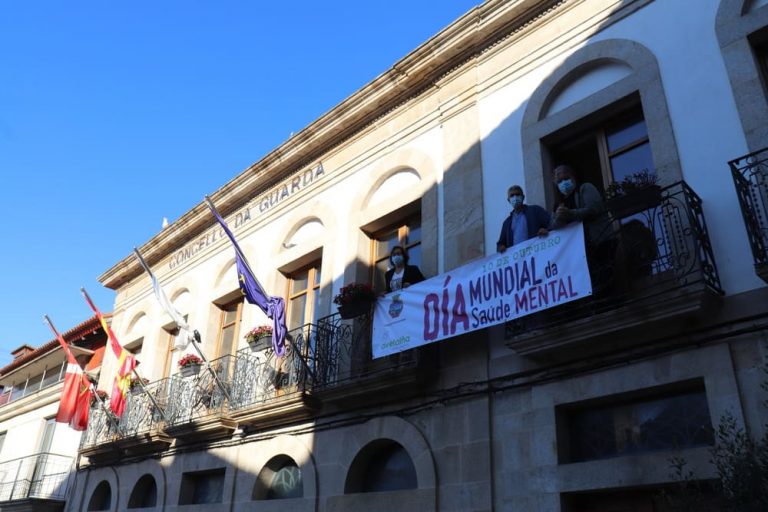 O Concello da Guarda aluméase de verde para conmemorar o Día Mundial da Saúde Mental