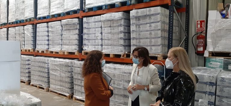 O Programa de Axuda Alimentaria do Ministerio de Agricultura entrega 775 toneladas de comida á Cruz Vermella