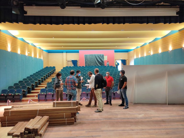 A reforma do auditorio de Goián chega ao seu ecuador