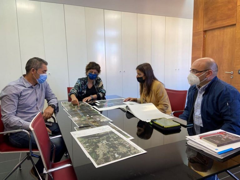 A Xunta estuda implementar en Tomiño un polígono agroforestal ao abeiro da Lei de recuperación da terra