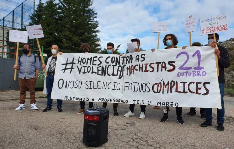 O IES Primeiro de Marzo de Baiona súmase á iniciativa “Homes contra a violencia machista”