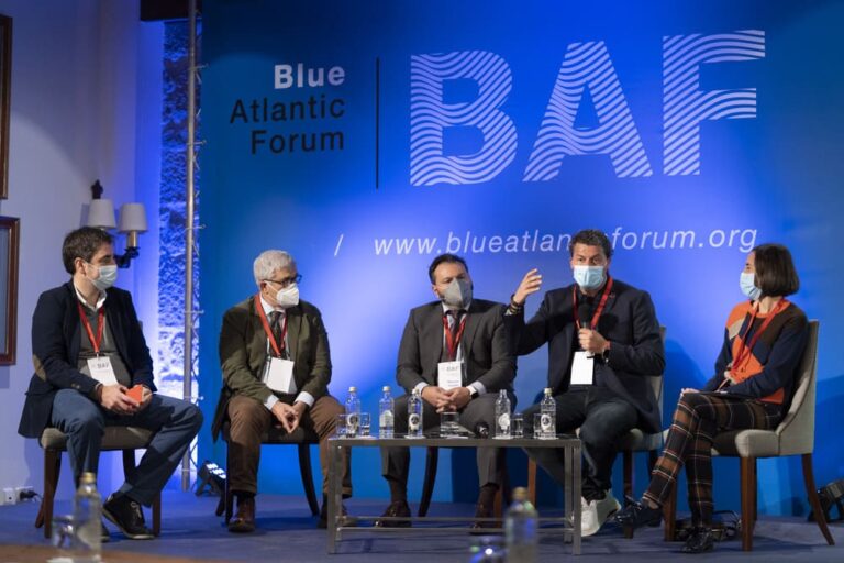 Clausurado o Blue Atlantic Foro no Parador de Baiona
