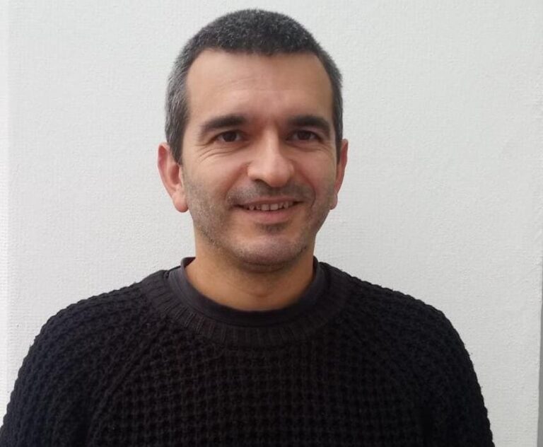 Damián Copena presenta o seu traballo sobre comunidades de montes, gañador do VIII Premio Fermín Bouza Brey
