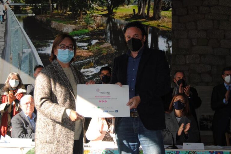 Tres «Flores de Honra» para a Guarda no certame Vilas en Flor 2021