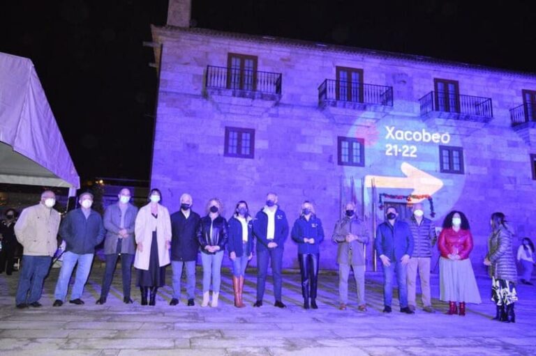 Mos Acende o Xacobeo no Pazo para dar a benvida ao novo ano