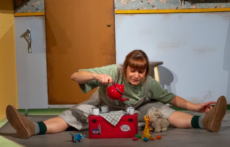 Teatro para bebés mañá ás 11:30 horas no Mercado de Tomiño