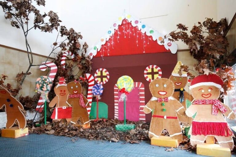Carmela Silva coñeceu as propostas do II Concurso de Decoración de Nadal